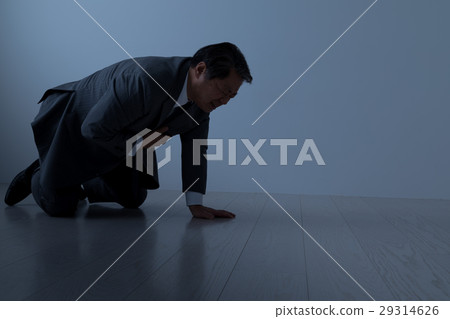 商人塌陷，心肌梗塞，中風，腦梗塞，急性，中年男子 29314626