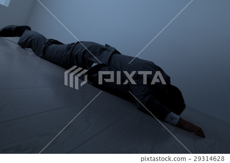 商人塌陷，心肌梗塞，中風，腦梗塞，急性，中年男子 29314628
