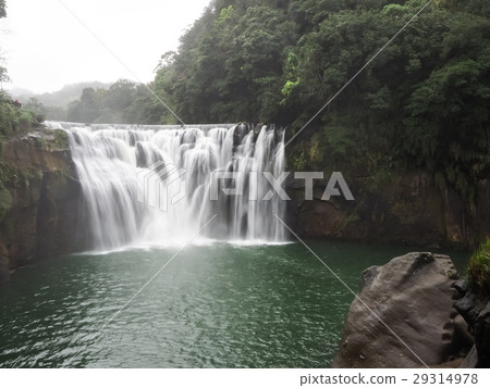 Sufficient waterfall 29314978