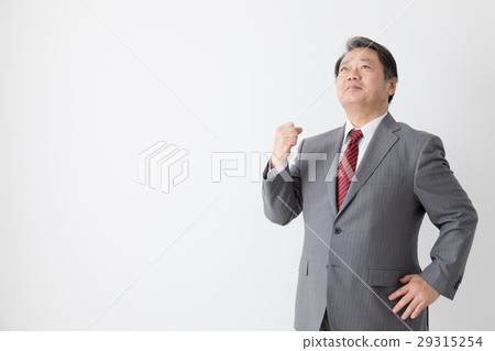 做膽量的商人擺在，中年人 29315254