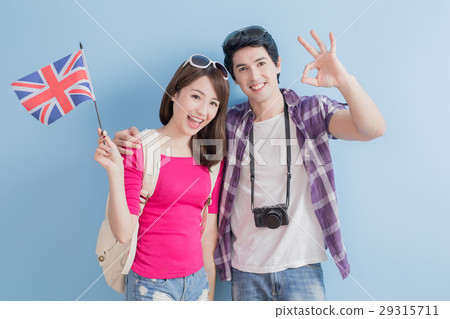 couple take british flag 29315711