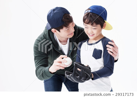 Family paternity boy 29317173