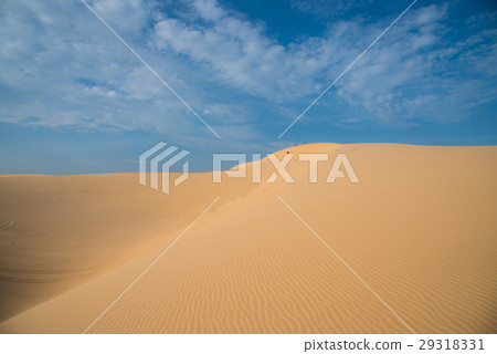 White sand dune at Mui Ne city - Vietnam 29318331