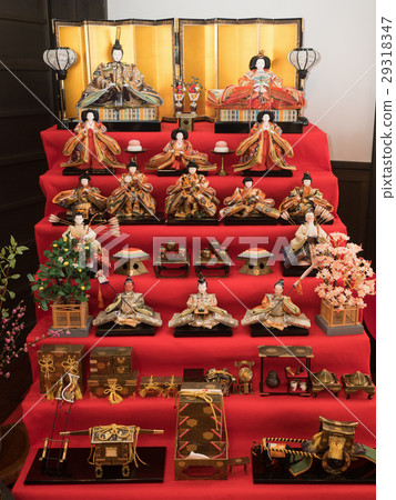 Hina doll 29318347