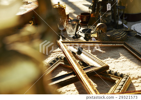 Flea markets Flea markets 29321573