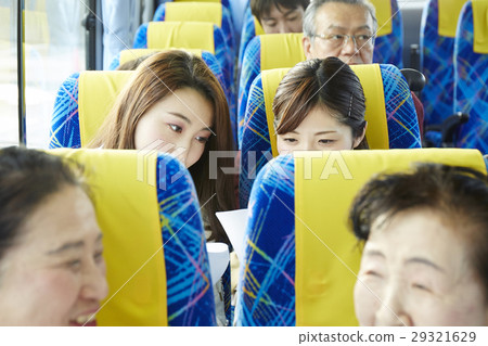 巴士旅遊巴士女 29321629