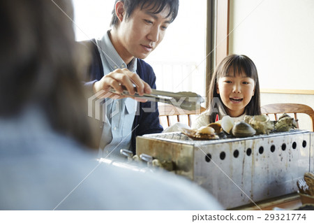 海鮮餐廳遊客 29321774