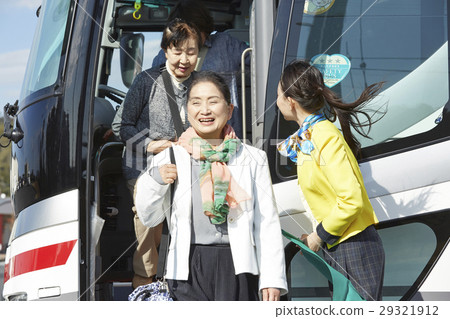 Bus Tour Bus Senior 29321912