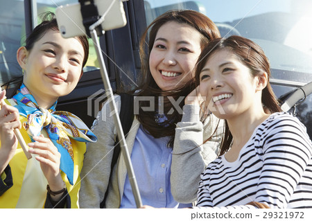 巴士旅遊巴士女 29321972