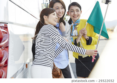 Bus tour bus female 29322032