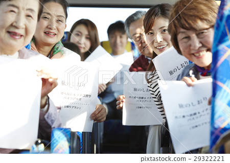 Bus tour bus passenger 29322221