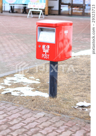 Teshikaga鎮，沙水，紅色郵政廣場 29323713