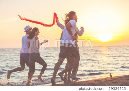 Group of happy young people is running on 29324523