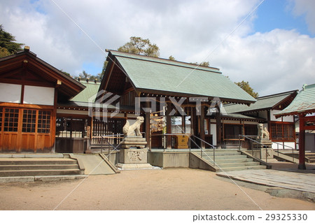下關的嚴島神社 下關的嚴島神社 29325330