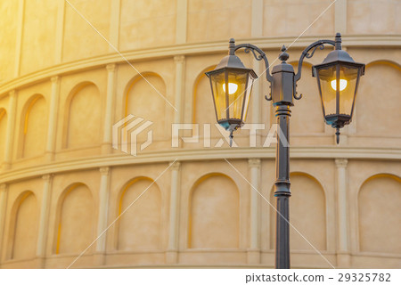 Street Classic Lamp With Ancient Building 29325782