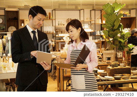 Buyer clerk staff miscellaneous goods select shop photography cooperation: TENOHA DAIKANYAMA Buyer clerk staff miscellaneous goods select shop photography cooperation: TENOHA DAIKANYAMA 29327410