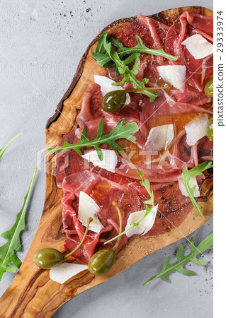 carpaccio with capers 首頁 照片 蔬菜_食品 肉 牛肉 beef carpaccio