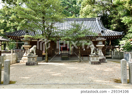 The hall of worship at Kagami-tsukurinsho Gotama Shrine The hall of worship at Kagami-tsukurinsho Gotama Shrine 29334106