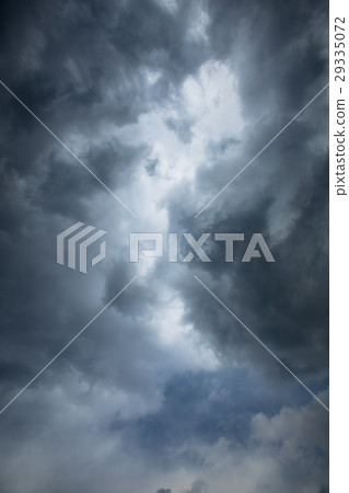覆蓋天空多雲天氣壞多雲天空拷貝空間天空圖像材料 覆蓋天空多雲天氣壞多雲天空拷貝空間天空圖像材料 29335072