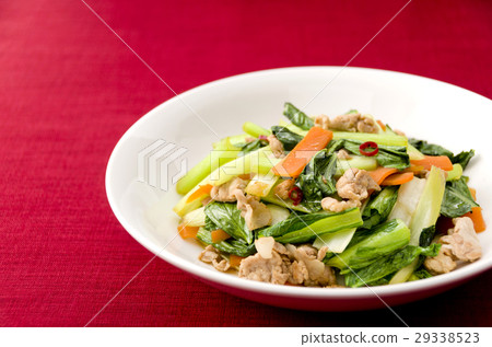 Komatsuna和豬肉炒 Komatsuna和豬肉炒 29338523