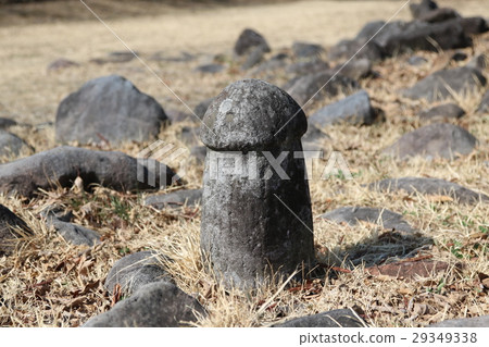 Stone rods of the ruins of Jin Ru 29349338
