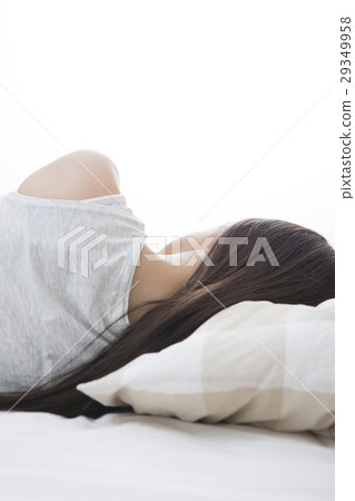 Women's portrait 29349958