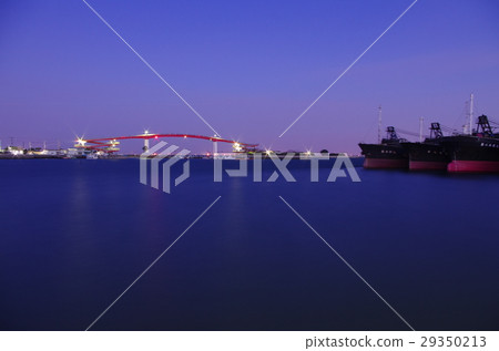 Night view of Nakanoshima Ohashi, Kisarazu city, Chiba Prefecture Night view of Nakanoshima Ohashi, Kisarazu city, Chiba Prefecture 29350213