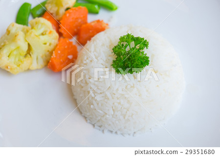 Steamed rice and vetgetable Steamed rice and vetgetable 29351680