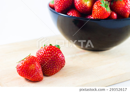 Strawberry isolated on white background 29352617