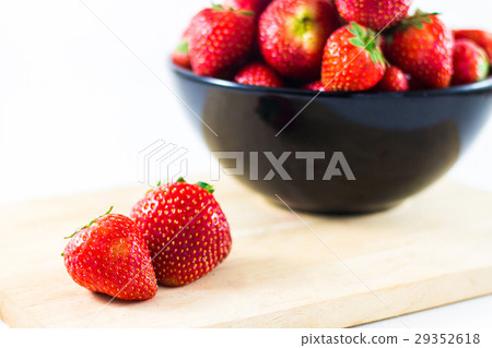 Strawberry isolated on white background 29352618
