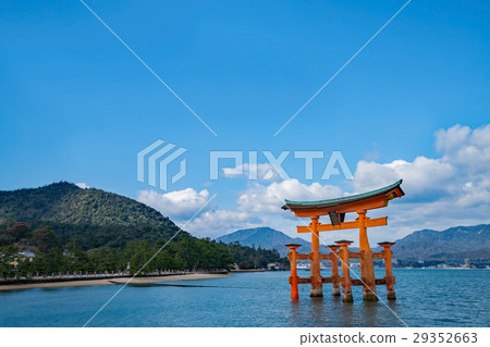 Itsukushima Shrine Otorii Itsukushima Shrine Otorii 29352663
