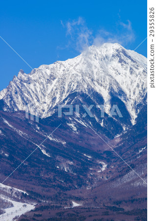 Yatsugatake in winter: Hirasawa Pass Yatsugatake in winter: Hirasawa Pass 29355826