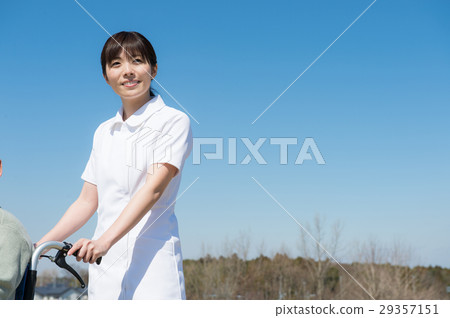 A wheelchair pushing a wheelchair A wheelchair pushing a wheelchair 29357151