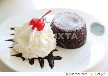Chocolate Lava Cake with ice cream 29359324