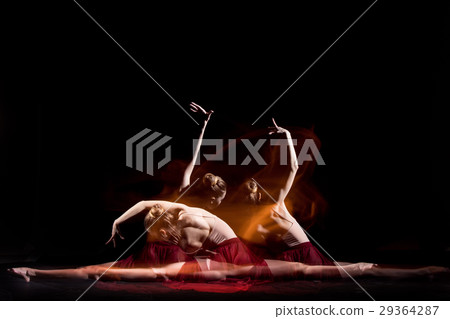 The sensual and emotional dance of beautiful 29364287