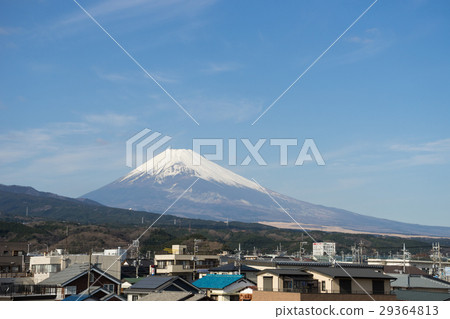 從Sus野市的住宅區看到的富士山 29364813