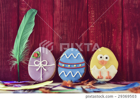 cookies decorated as easter eggs cookies decorated as easter eggs 29369503