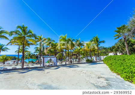 Beautiful Xcaret beach. Cancun, Mexico 29369952