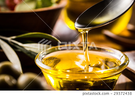 橄欖油 29372438