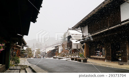 斯諾的妻子門 29373704