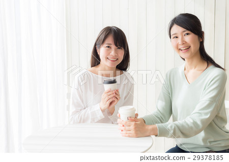 Women · Cafe Women · Cafe 29378185