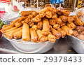 golden spring roll in the fresh market 29378433