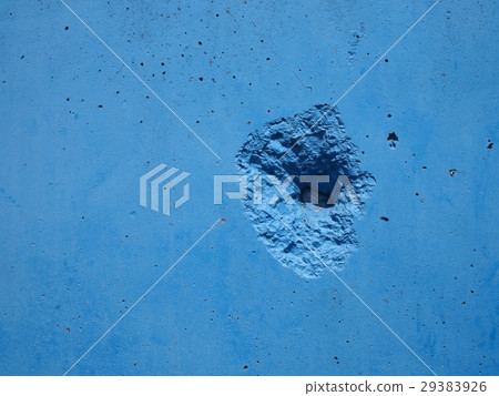 Hole in the wall Hole in the wall 29383926