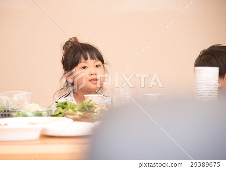 Child's meal scene Child's meal scene 29389675