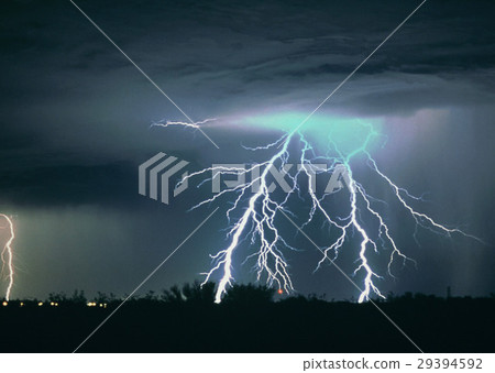 閃電 閃電 29394592