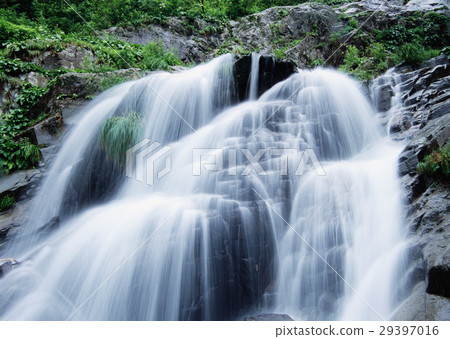 Waterfall 29397016