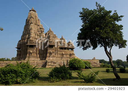 Kandanya Mahadeva Temple in Khajuraho 29401923
