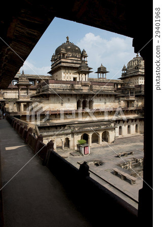 Jahangir Mahal in Orchha 29401968