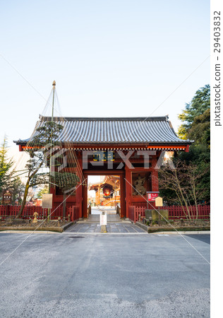 Asakusa-ji Temple gate Early morning Landscape Shot in January 2017 29403832