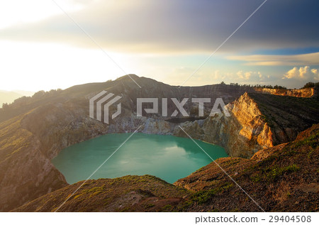 Kelimutu at sunrise Kelimutu at sunrise 29404508